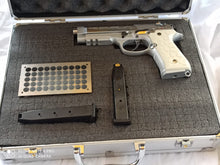 Carica l'immagine nel visualizzatore di Gallery, Valigetta in Alluminio Personalizzata